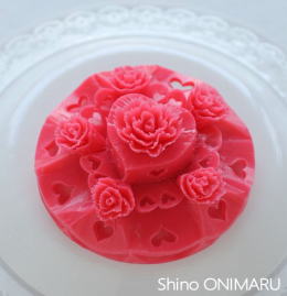 ソープカービング　カーネーションのケーキ